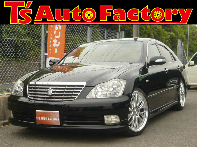 Click for price on this 18y トヨタクラウン2・5ロイヤルサルーン・トムスエアロ・19インチAW